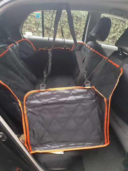 PupArmor kutya ülésvédő autó csomagtartóba